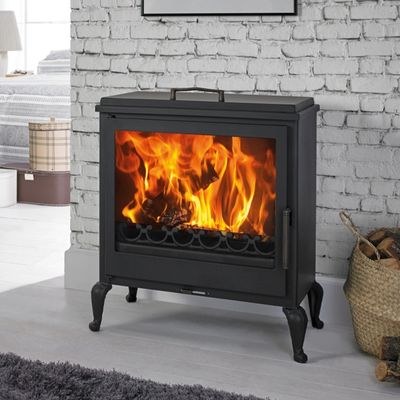 Classic wood stove to decorate your home
