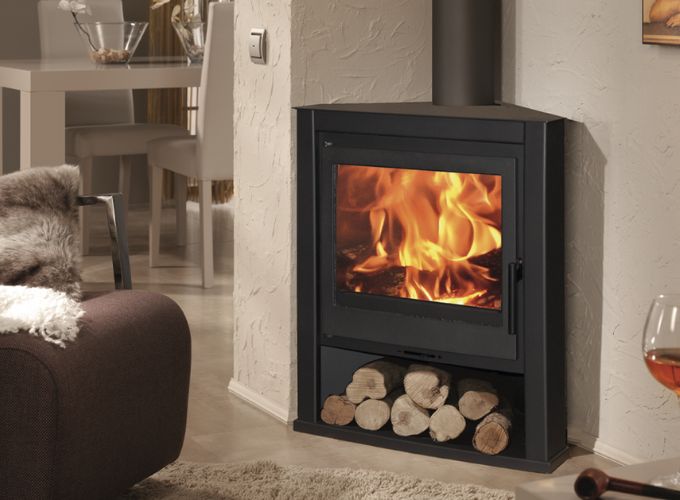Living environment with corner wood stove