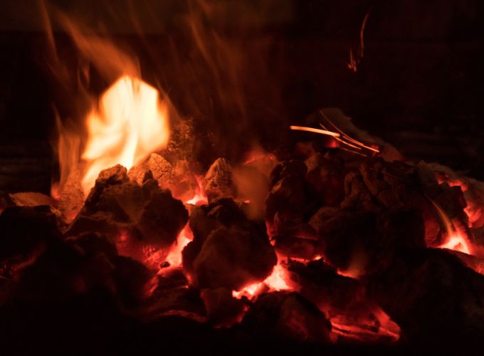 How to light a fireplace with coal