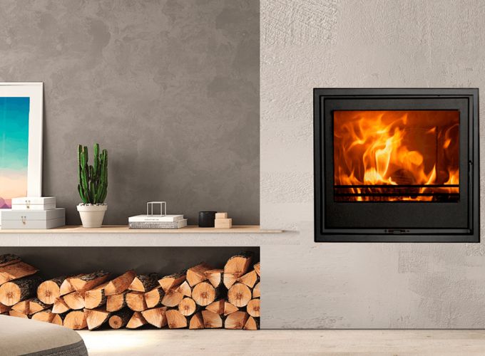 Wall-mounted wood stove with wood rack 