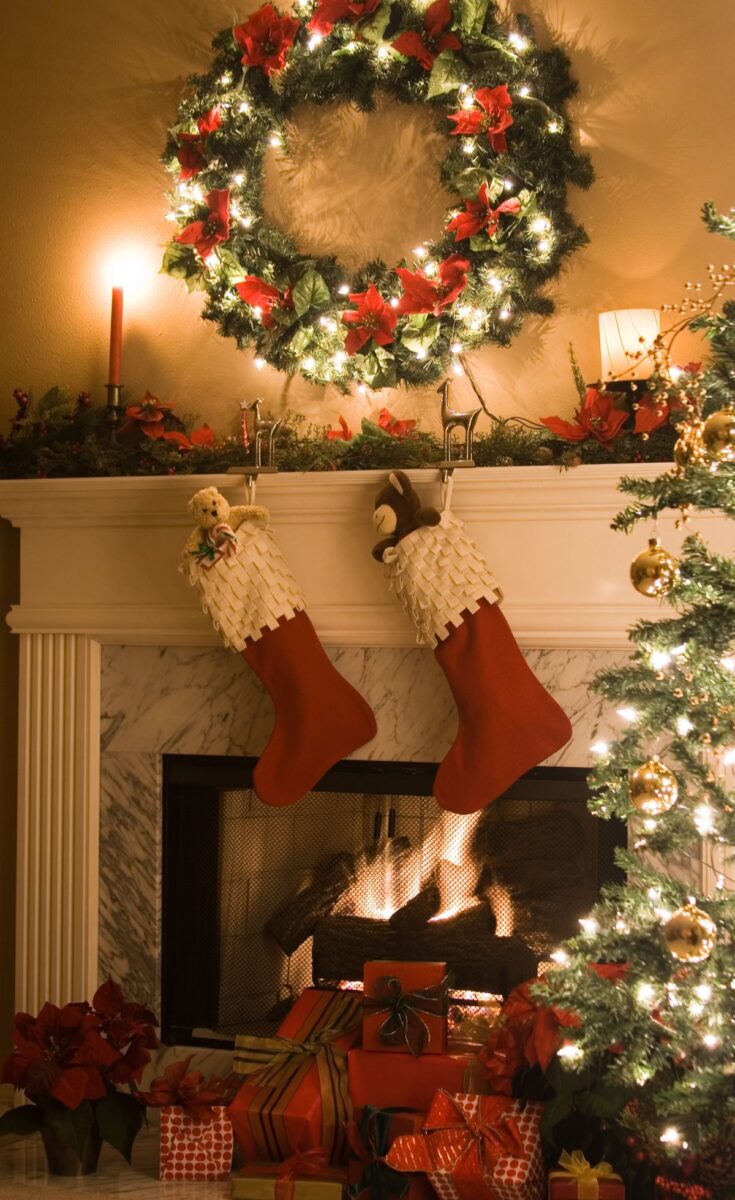 Decoration and ideas: Christmas decorated fireplaces - Panadero