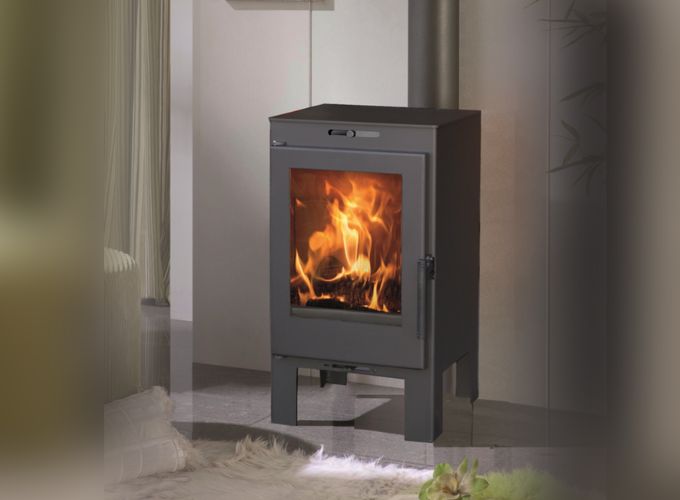 Minimalist wood stove