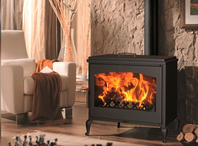Classic style fireplaces to decorate your living room